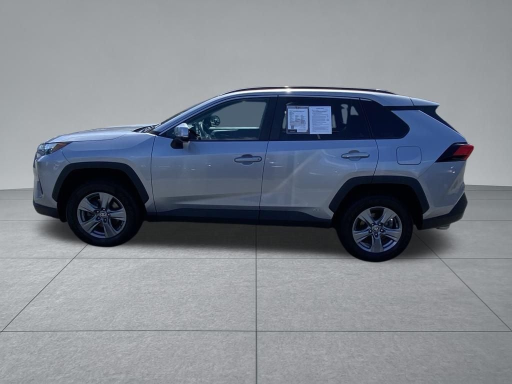 2022 Toyota RAV4 Hybrid XLE