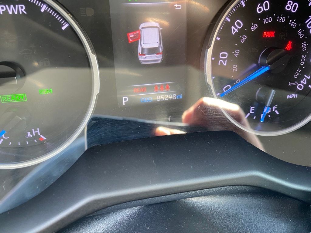 2022 Toyota RAV4 Hybrid XLE