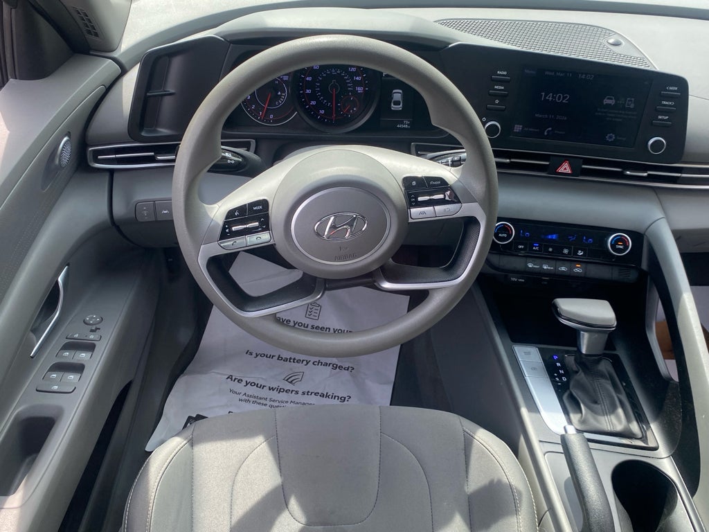 2022 Hyundai Elantra SEL