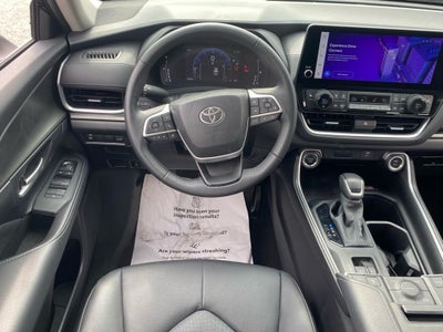 2025 Toyota Grand Highlander XLE