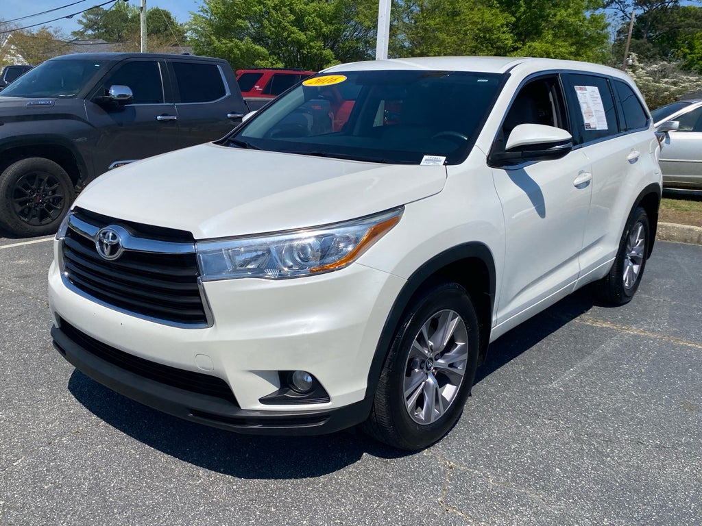 2016 Toyota Highlander LE Plus