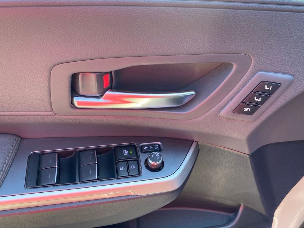 2023 Toyota Sienna XSE