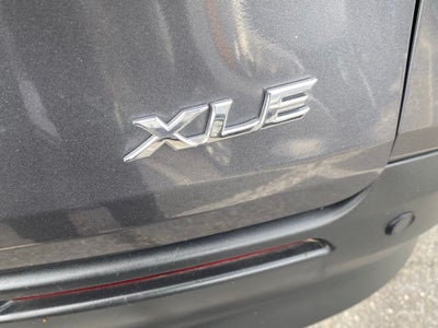 2025 Toyota Sienna XLE 8 Passenger