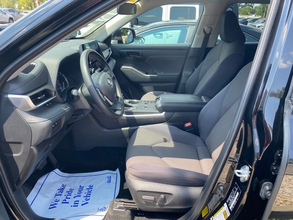 2023 Toyota Highlander L