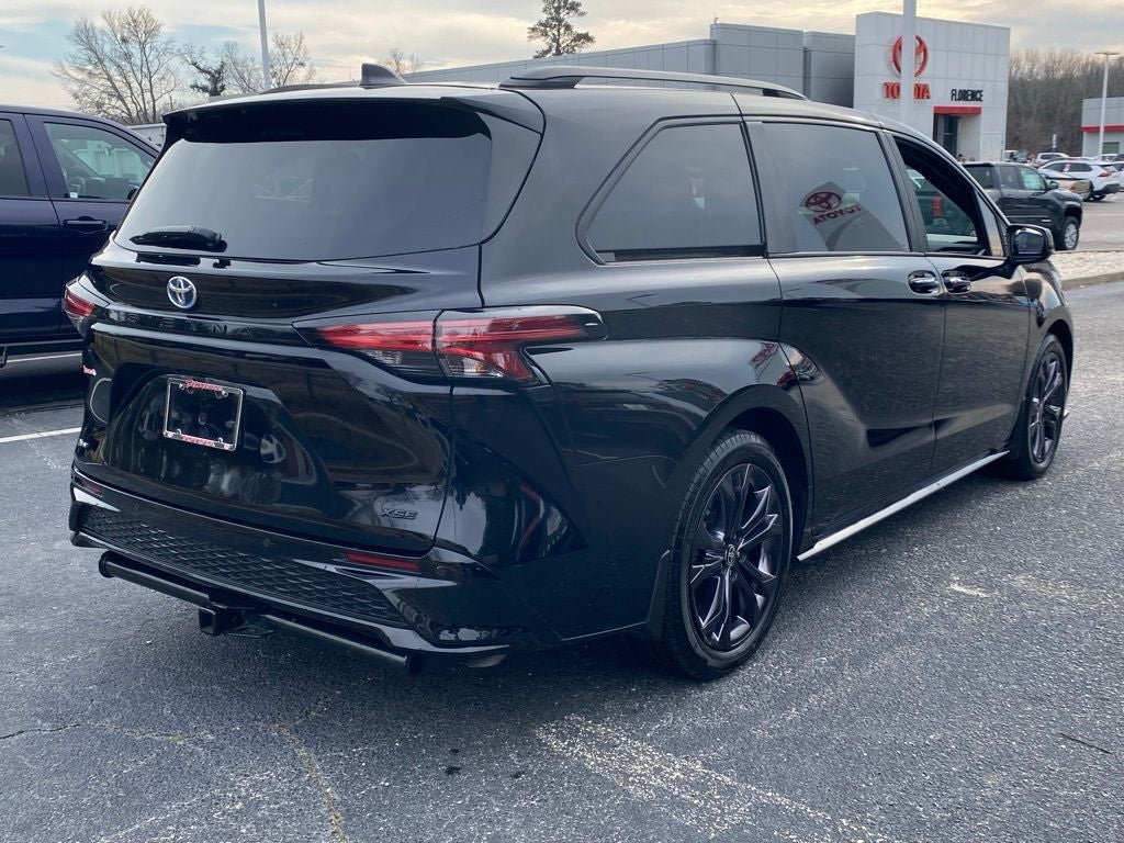 2025 Toyota Sienna XSE 7 Passenger