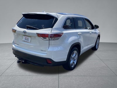 2016 Toyota Highlander Limited Platinum V6