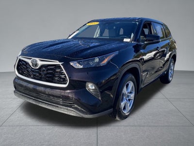 2022 Toyota Highlander LE