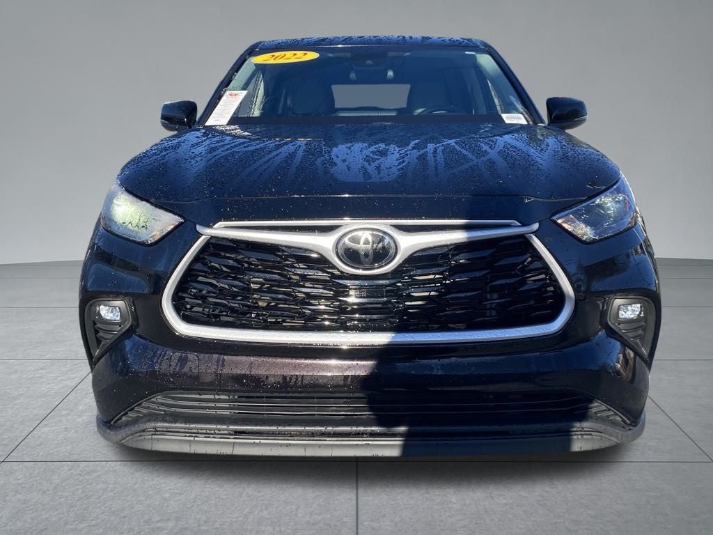 2022 Toyota Highlander LE