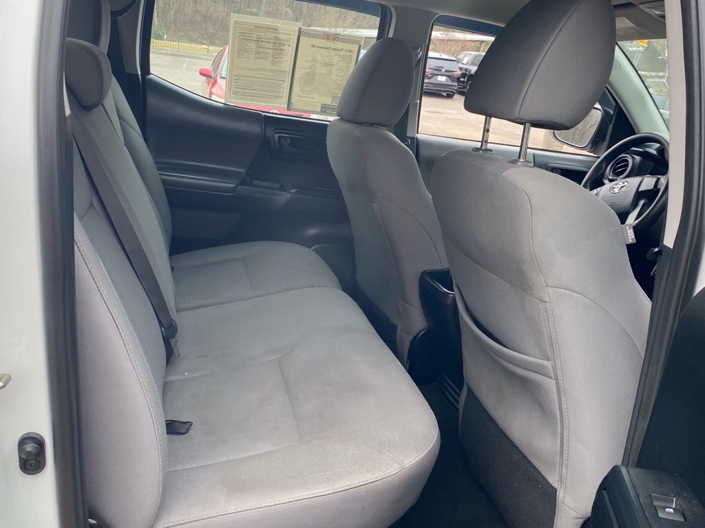 2017 Toyota Tacoma SR