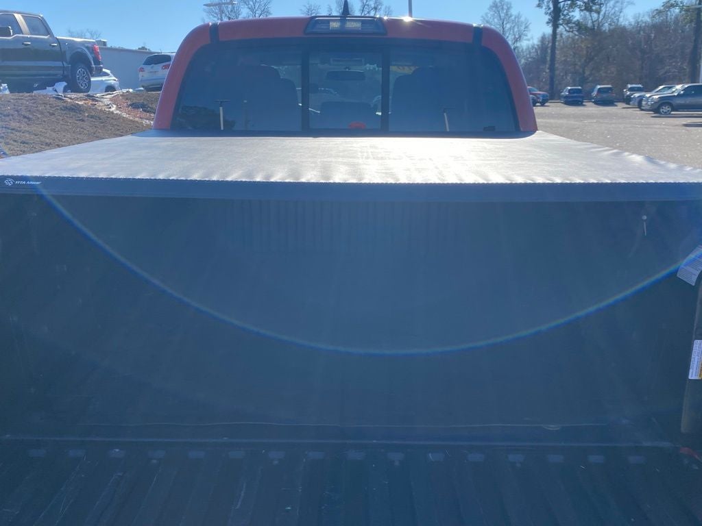 2016 Toyota Tacoma SR V6