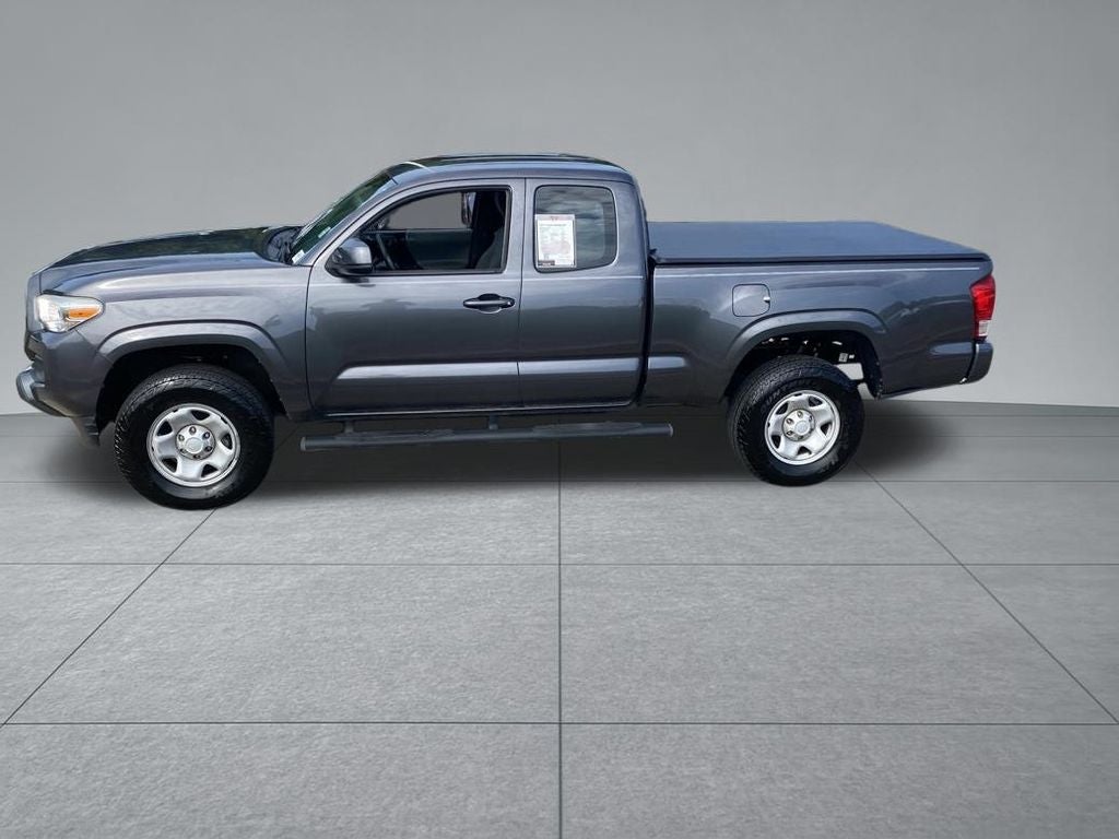 2017 Toyota Tacoma SR