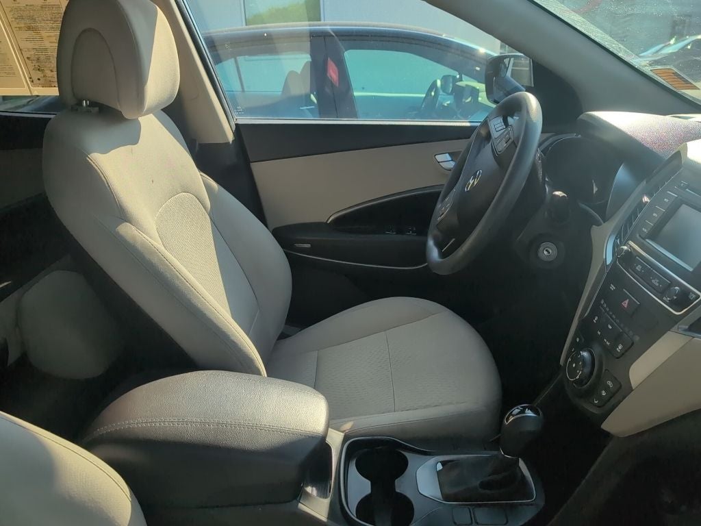 2017 Hyundai Santa Fe Sport 2.4 Base