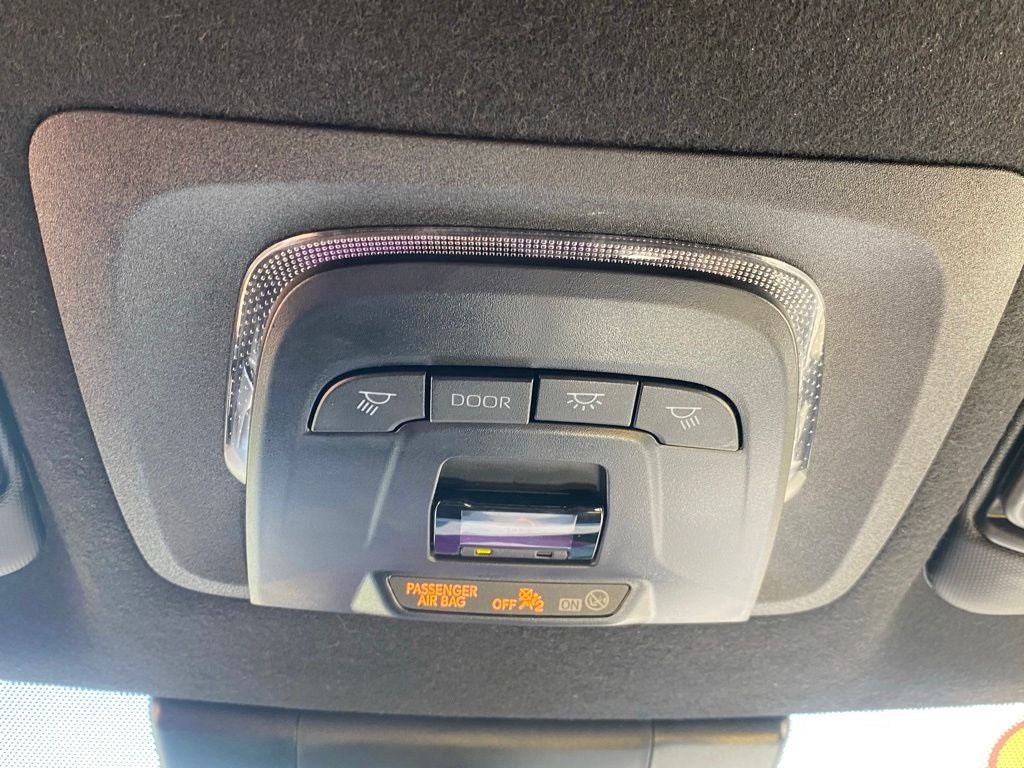 2024 Toyota Corolla Cross Hybrid SE