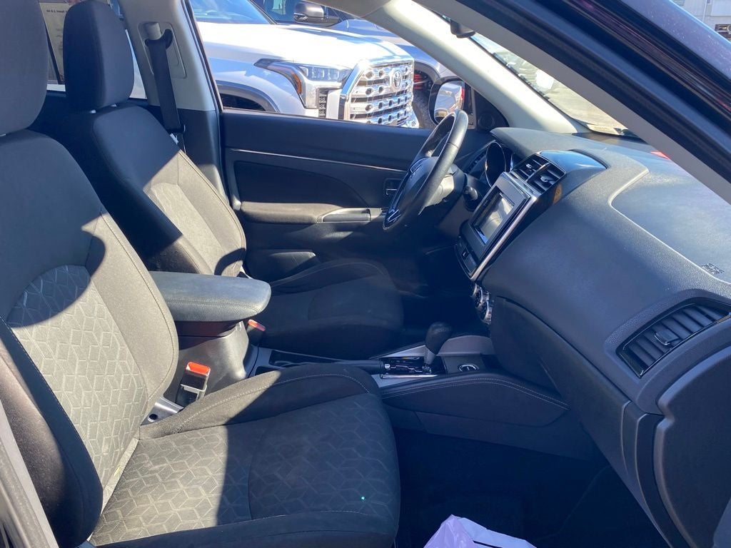 2020 Mitsubishi Outlander Sport SE 2.0