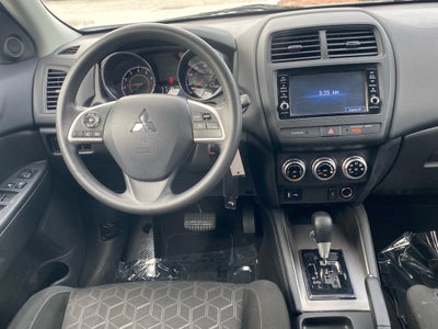 2024 Mitsubishi Outlander Sport LE