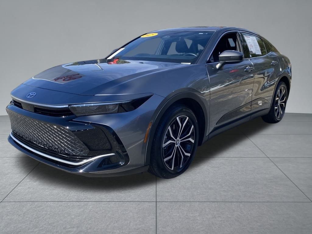 2025 Toyota Crown XLE