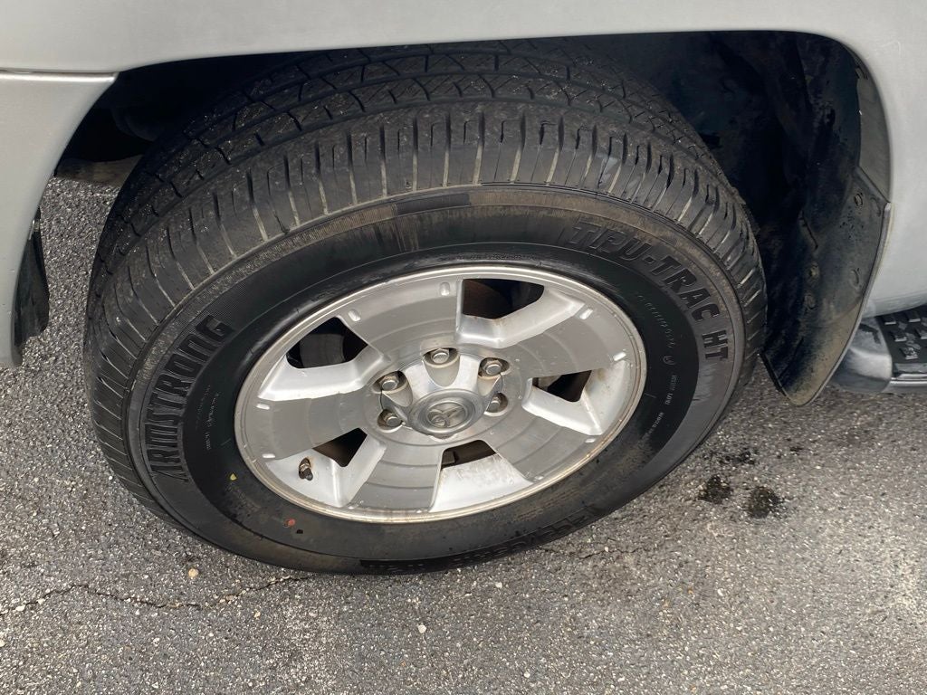 2004 Toyota 4Runner SR5