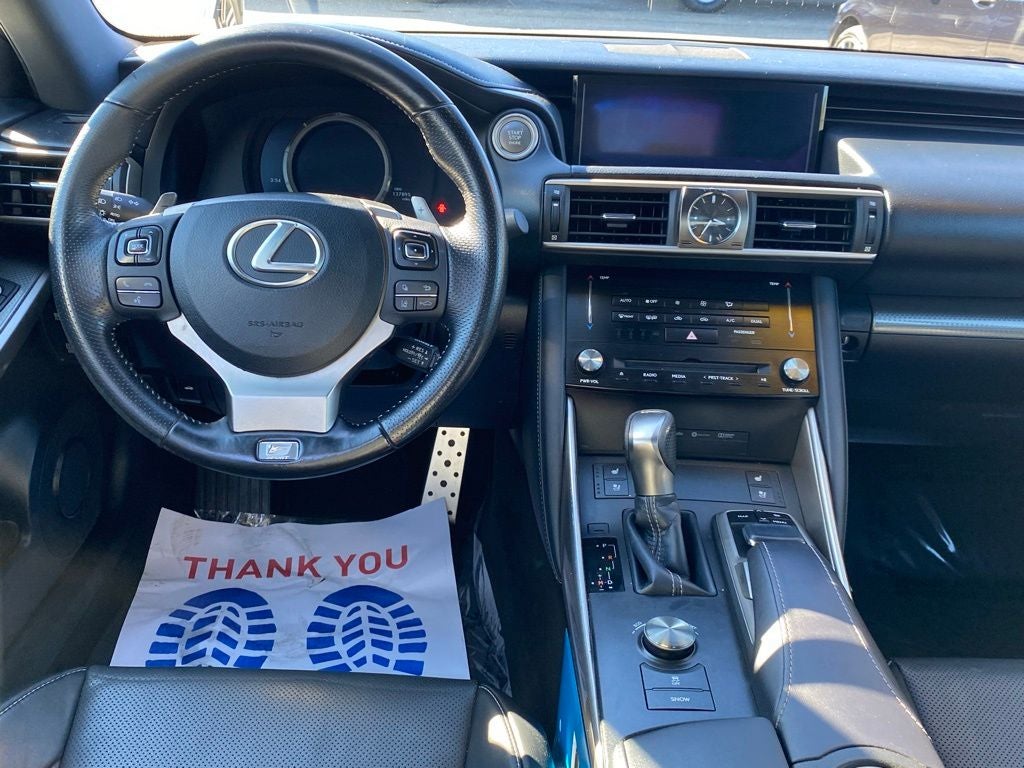 2017 Lexus IS 200t