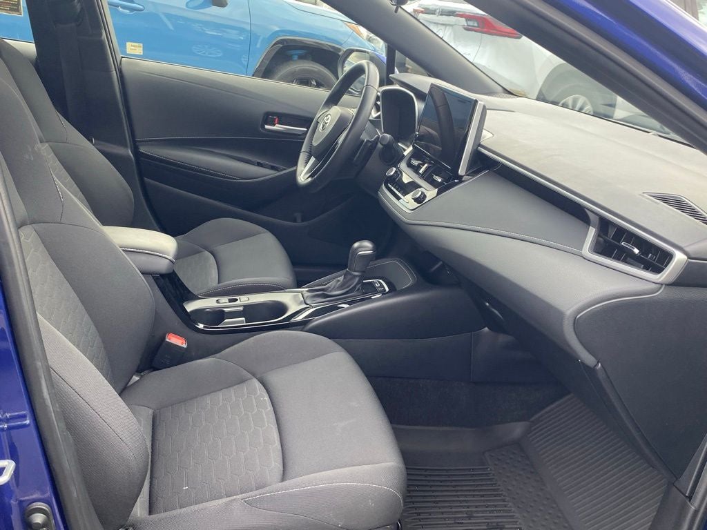 2025 Toyota Corolla Hatchback SE