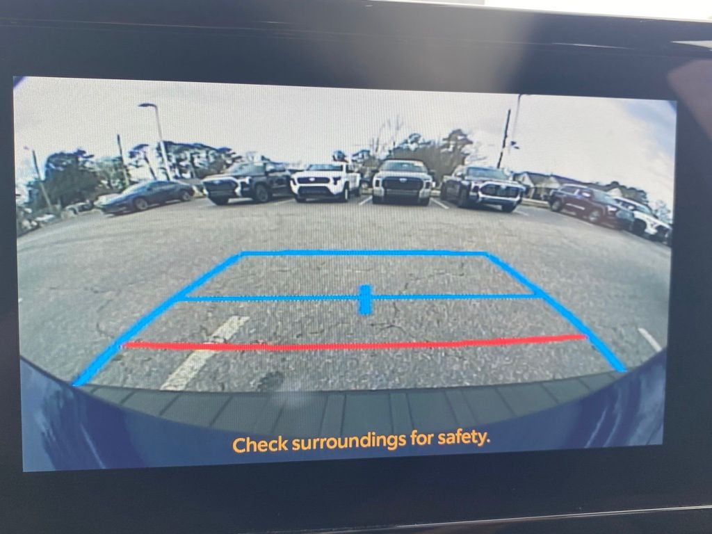 2025 Toyota Corolla Hatchback SE