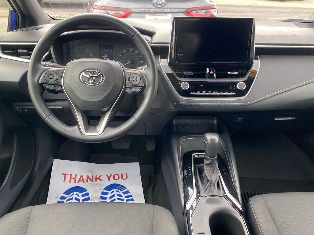 2025 Toyota Corolla Hatchback SE