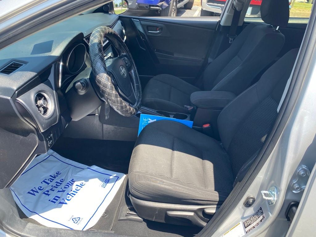 2016 Scion iM Base