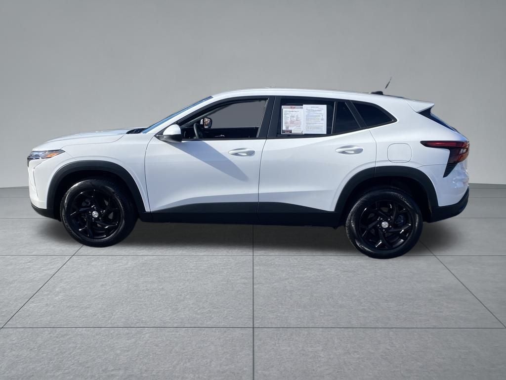 2025 Chevrolet Trax LS