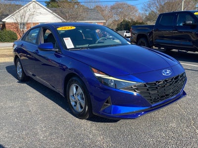 2023 Hyundai Elantra SE
