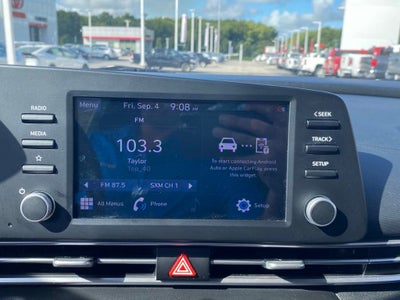 2022 Hyundai Elantra SEL