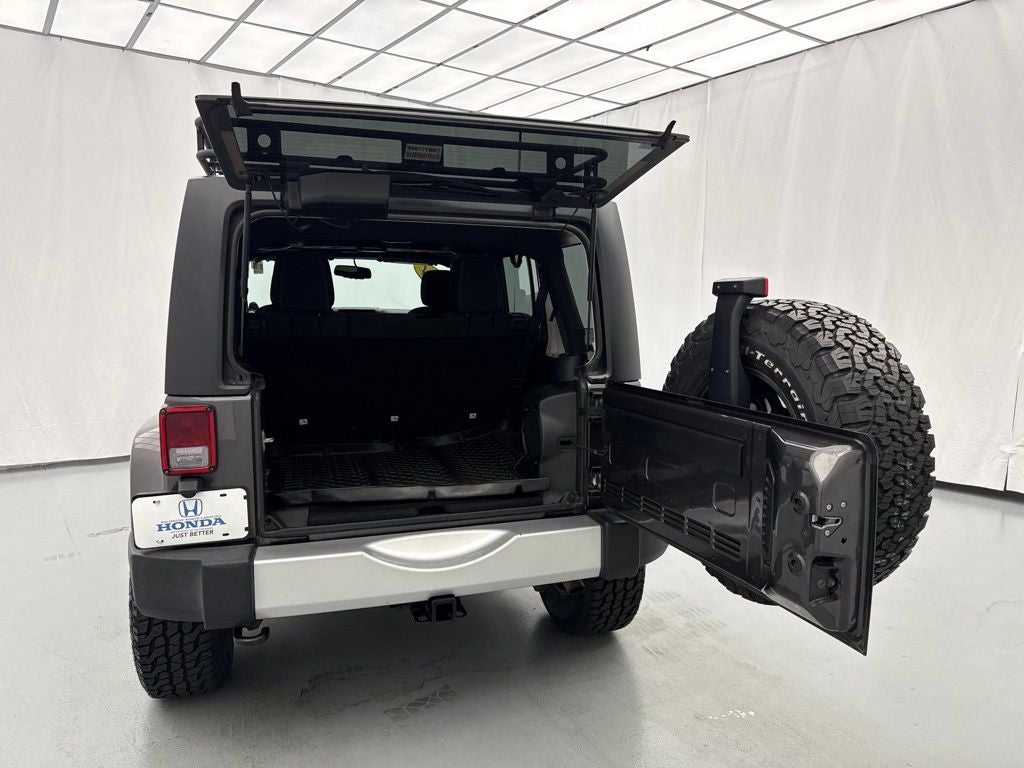 2014 Jeep Wrangler Unlimited Sahara