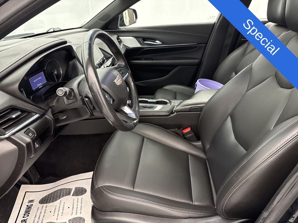 2021 Cadillac CT4 Luxury