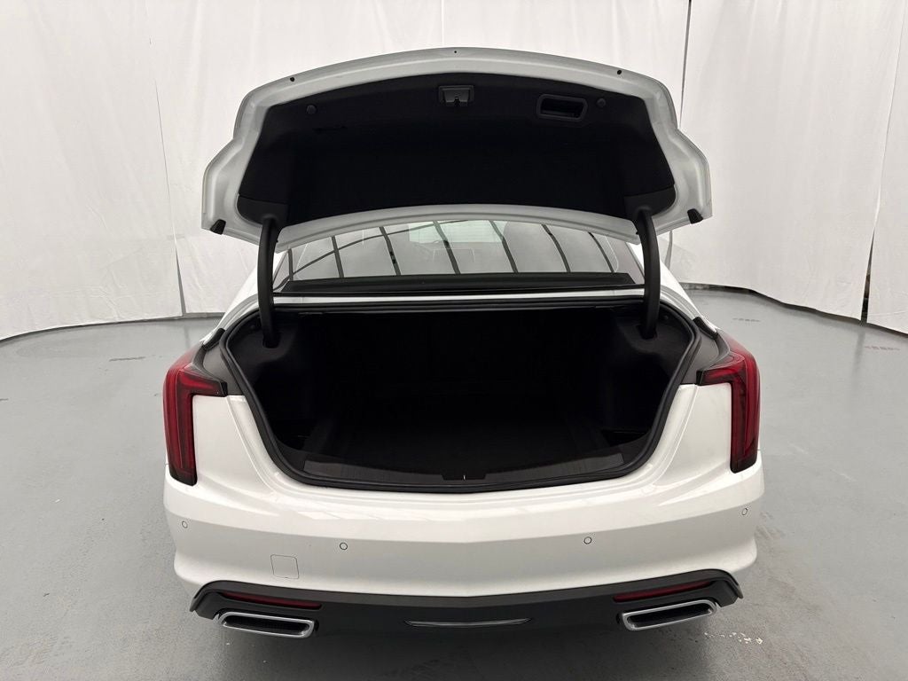 2022 Cadillac CT5 Luxury
