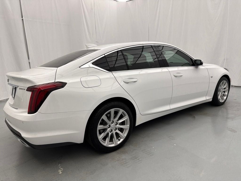 2022 Cadillac CT5 Luxury