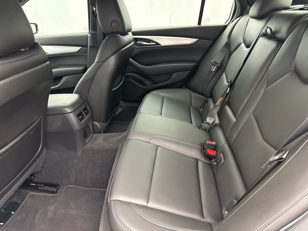 2022 Cadillac CT5 Luxury