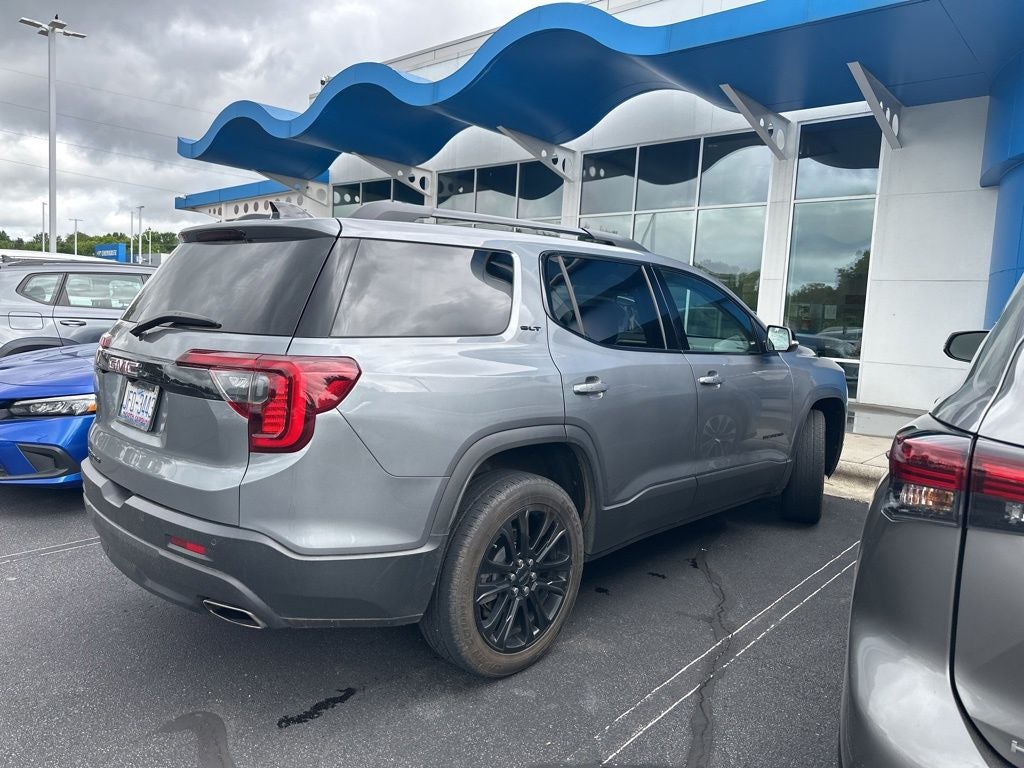 2021 GMC Acadia SLT