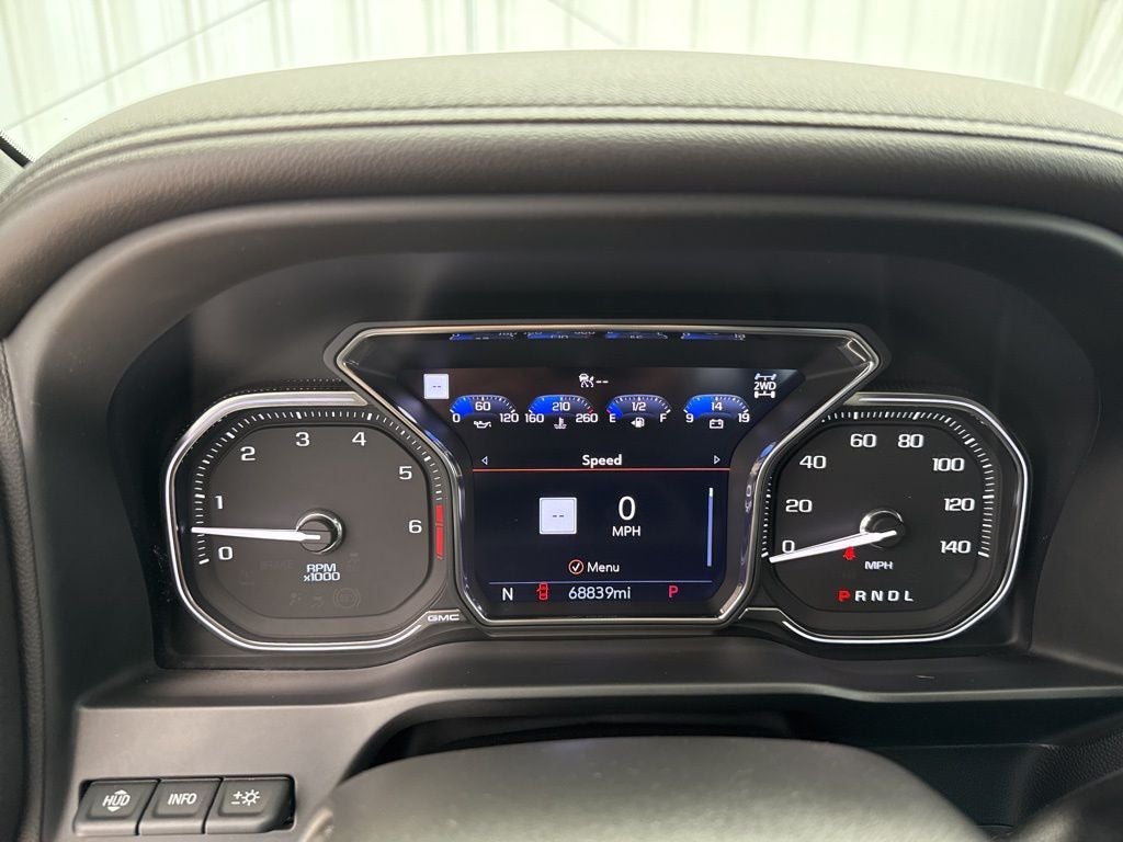 2022 GMC Sierra 1500 Limited AT4