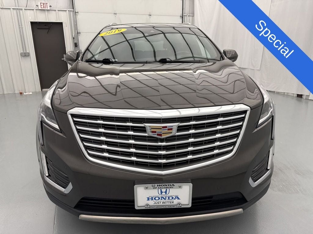 2019 Cadillac XT5 Platinum
