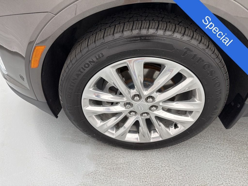2019 Cadillac XT5 Platinum