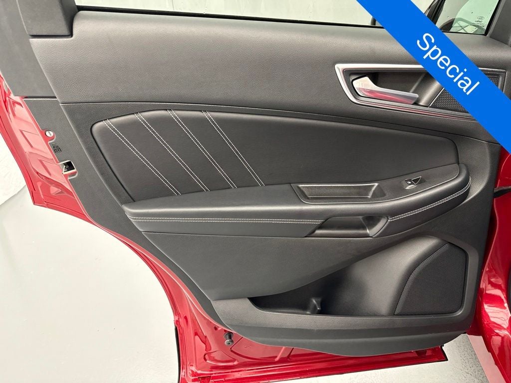 2023 Ford Edge ST