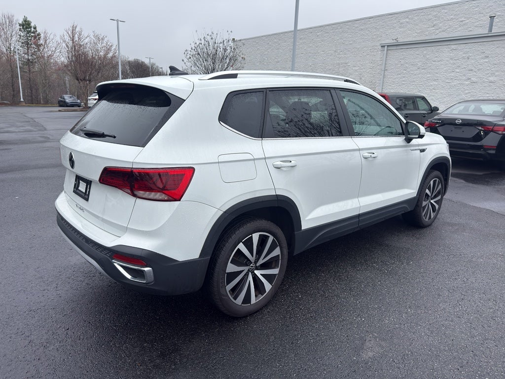2024 Volkswagen Taos SE