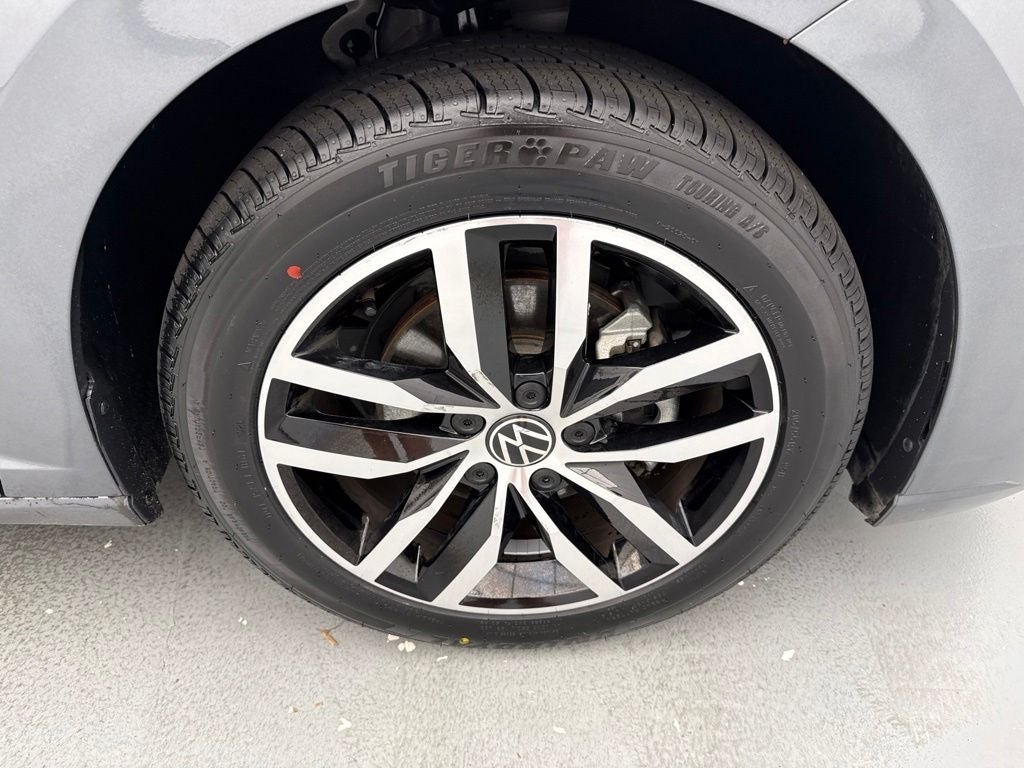 2025 Volkswagen Jetta 1.5T SE