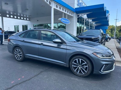 2025 Volkswagen Jetta 1.5T SE