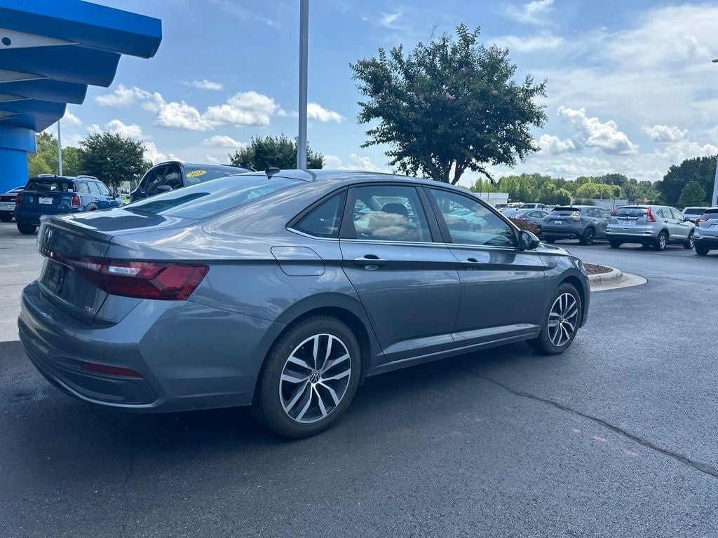 2025 Volkswagen Jetta 1.5T SE