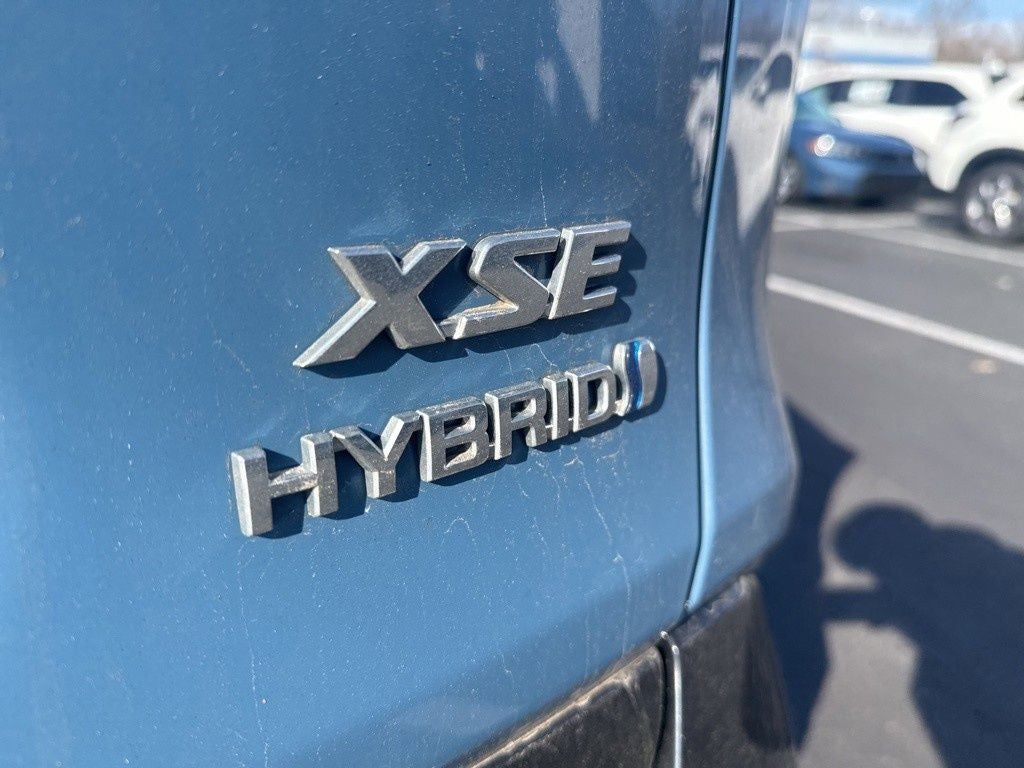 2024 Toyota RAV4 Hybrid XSE