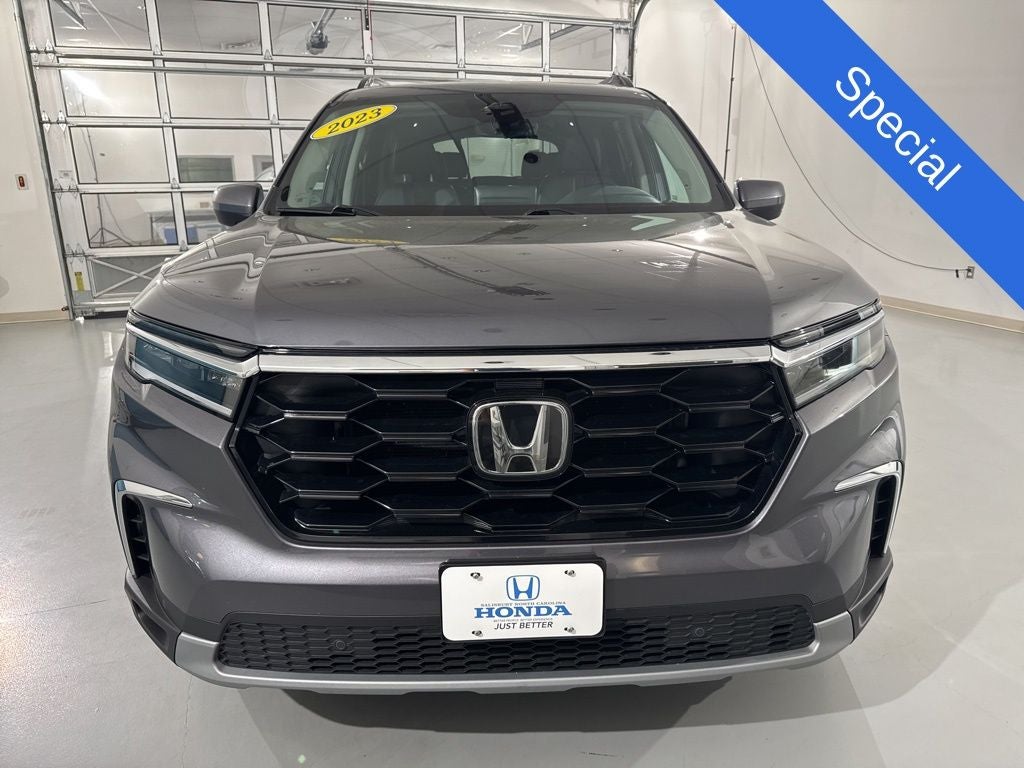 2023 Honda Pilot Touring