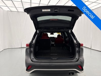 2022 Toyota Highlander XSE