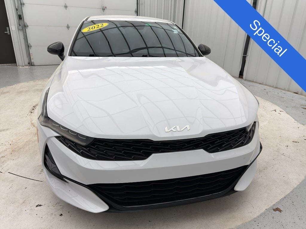 2022 Kia K5 GT-Line