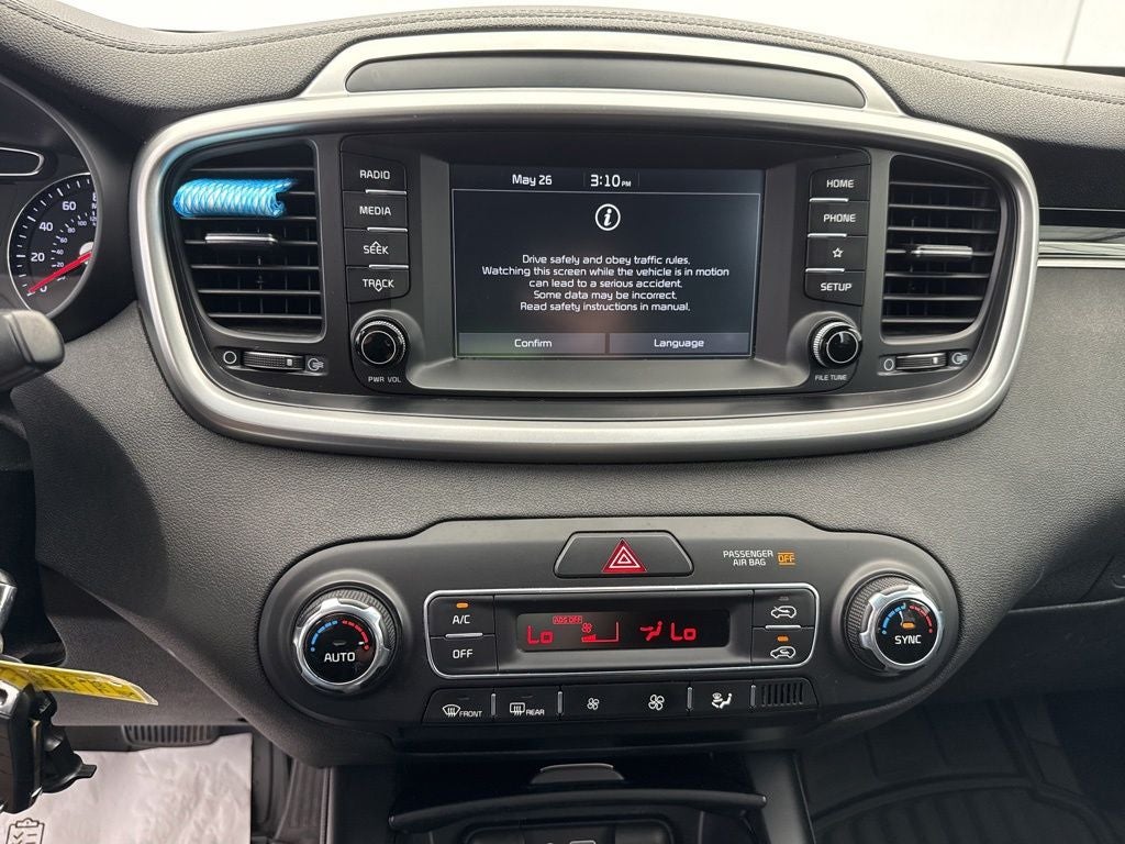2019 Kia Sorento LX