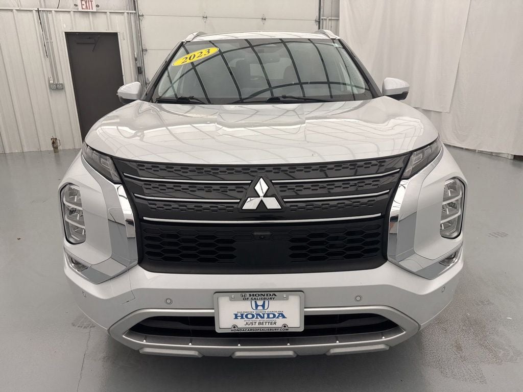 2023 Mitsubishi Outlander SEL