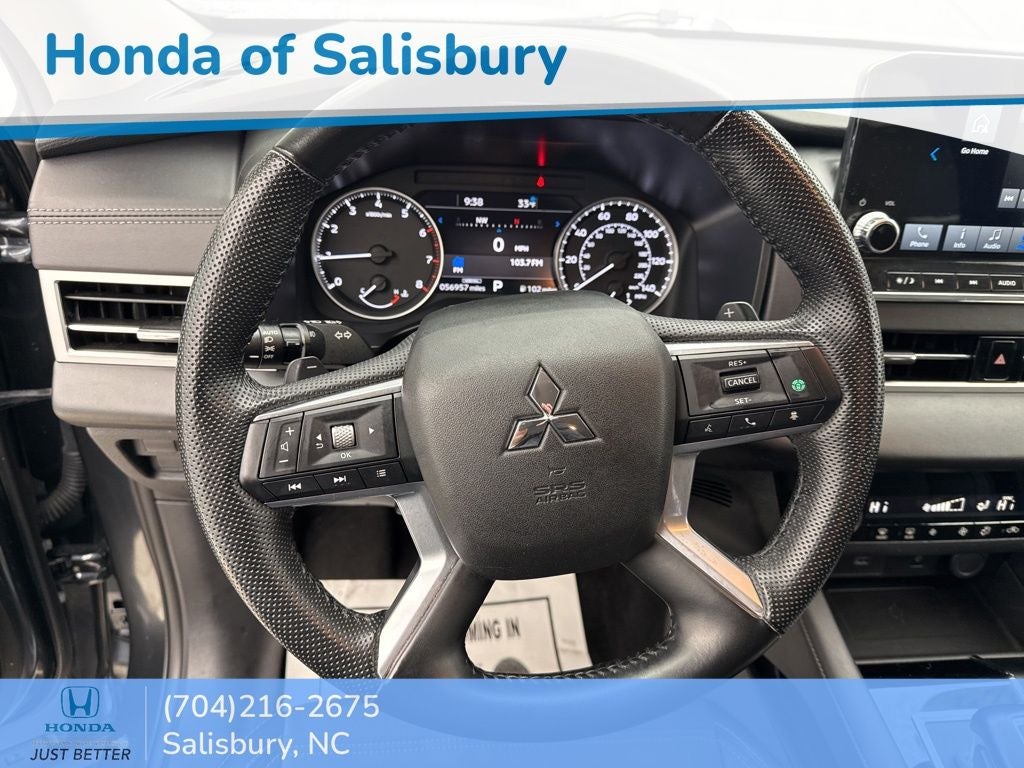 2024 Mitsubishi Outlander SE